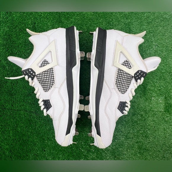 RARE! Size 11 - Jordan 4 Retro Metal Baseball Cleats - 807710-110 - Picture 15 of 15